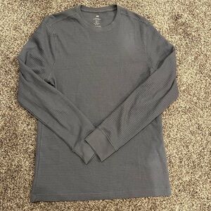 H&M Slim Fit Waffle Sweater NWOT